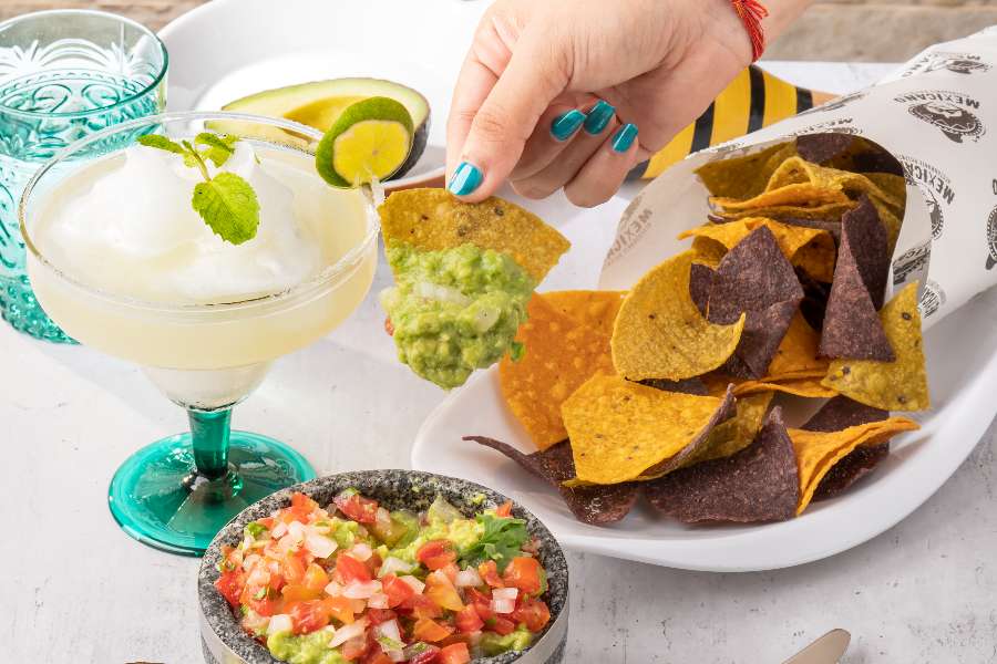 Discover one of the best restaurants in Sukhumvit Bangkok near BTS Asok. Mexicano offers authentic Mexican food, easy access, and a lively dining experience